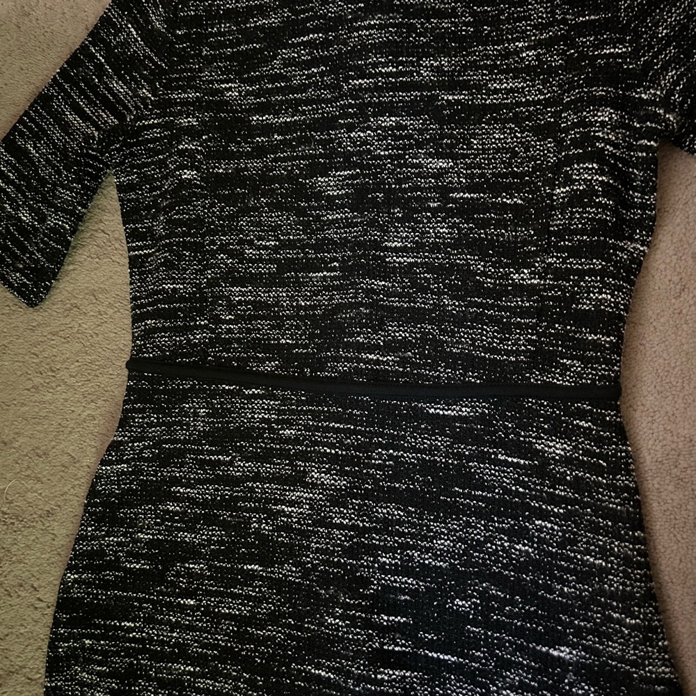 Dress - Picture 7 of 7